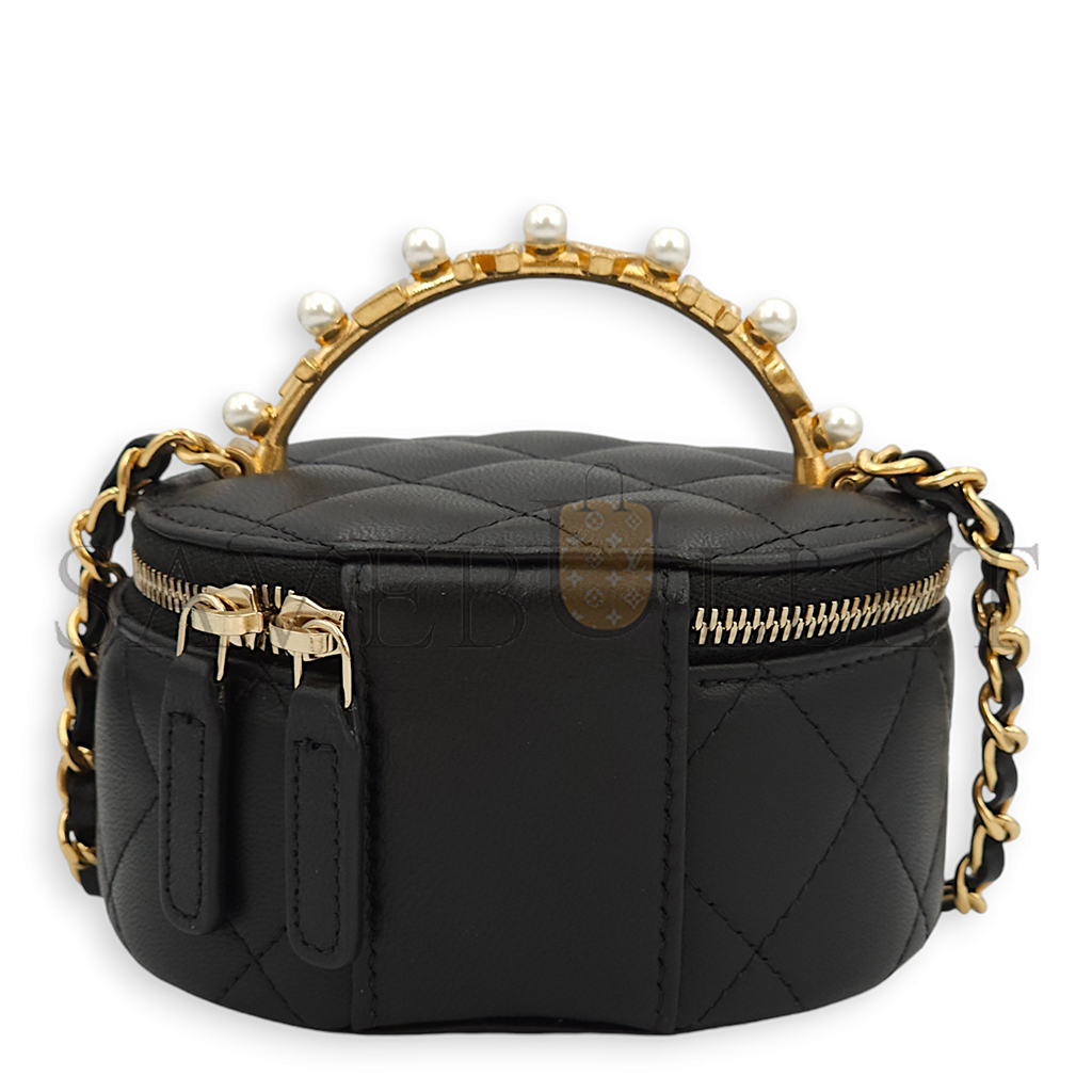 Ch*el master round vanity logopearl black top handle bag in lambskin, gold hardware (11*9*6cm)